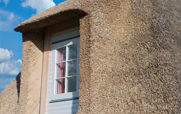 Urchfont thatch roof disadvantages
